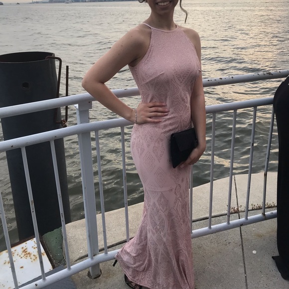 Prom dress - Picture 1 of 5